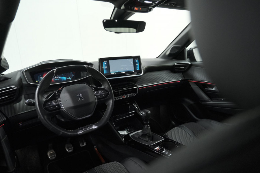 Peugeot 208 PureTech 100 GT-Line | Camera | Navigatie | Parkeersensoren | Apple Carplay