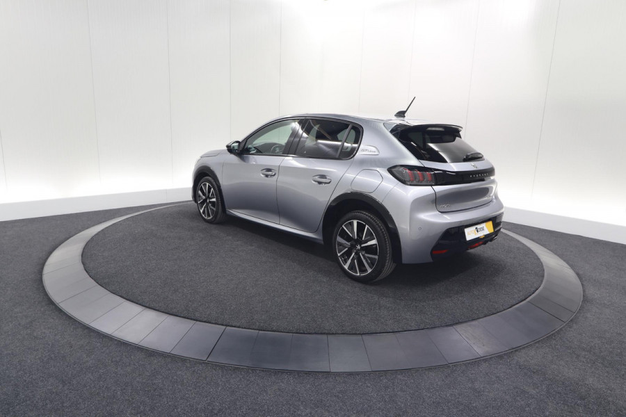 Peugeot 208 PureTech 100 GT-Line | Camera | Navigatie | Parkeersensoren | Apple Carplay