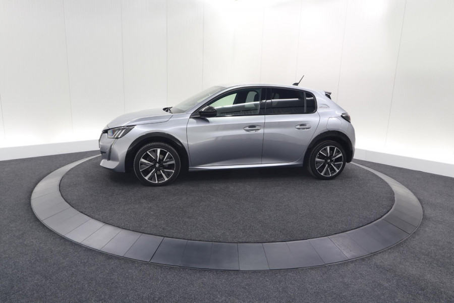 Peugeot 208 PureTech 100 GT-Line | Camera | Navigatie | Parkeersensoren | Apple Carplay