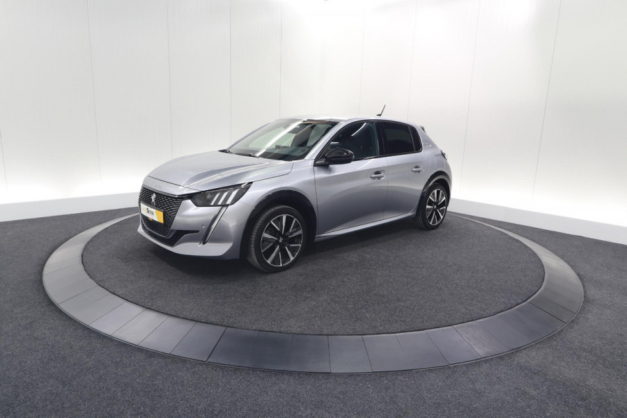 Peugeot 208 PureTech 100 GT-Line | Camera | Navigatie | Parkeersensoren | Apple Carplay