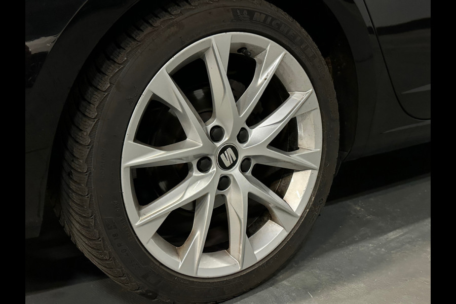 Seat León ST 1.5 TSI FR Ultimate Edition PANO /VIRTUAL/ADAPTIVE CRUISE CONTROL