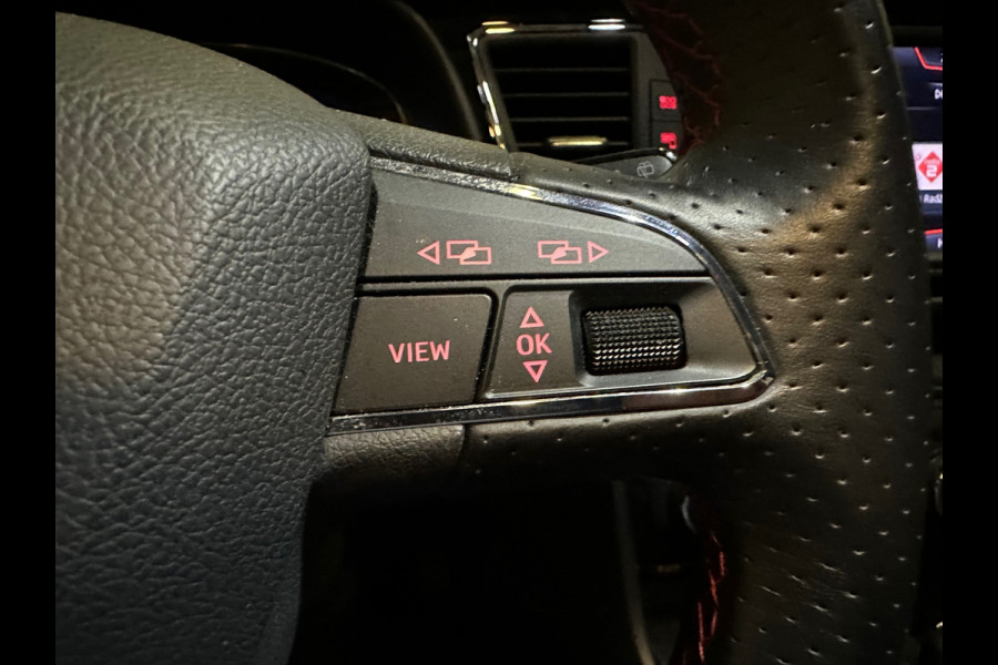 Seat León ST 1.5 TSI FR Ultimate Edition PANO /VIRTUAL/ADAPTIVE CRUISE CONTROL