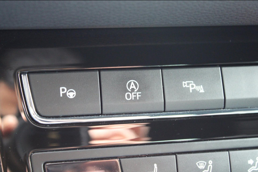 Seat Ateca 1.5 TSI Xcellence Business Intense Camera CarPlay