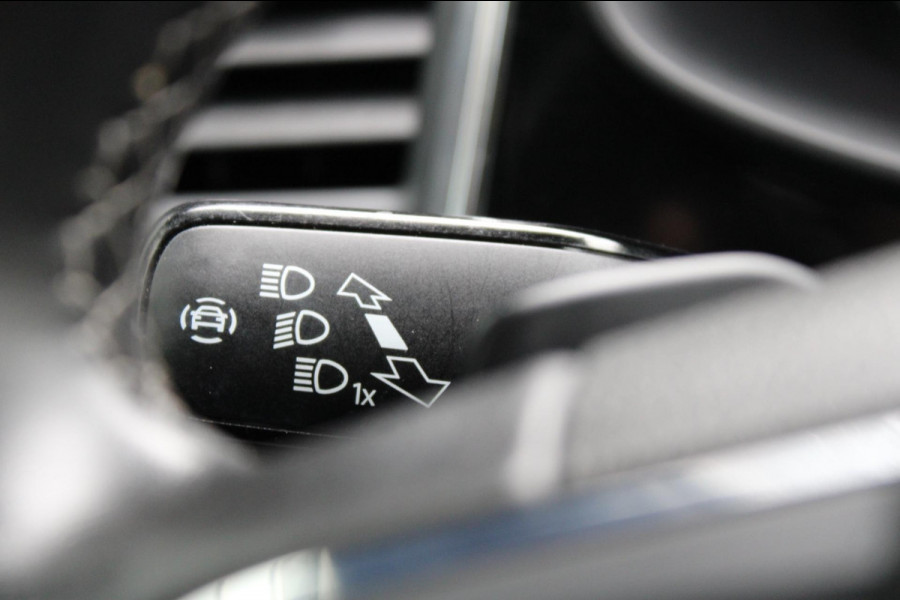 Seat Ateca 1.5 TSI Xcellence Business Intense Camera CarPlay