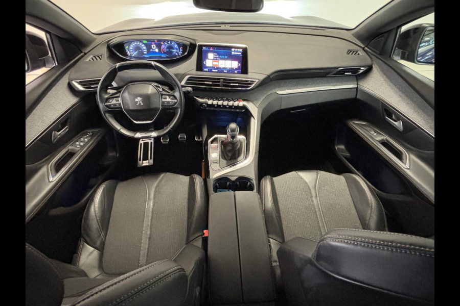 Peugeot 3008 1.2 PureTech GT Line Navigatie | Elektrische achterklep | Achteruitrijcamera | Dodehoekdetectie | NIEUWE DISTRIBUTIE
