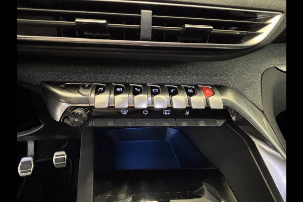 Peugeot 3008 1.2 PureTech GT Line Navigatie | Elektrische achterklep | Achteruitrijcamera | Dodehoekdetectie | NIEUWE DISTRIBUTIE