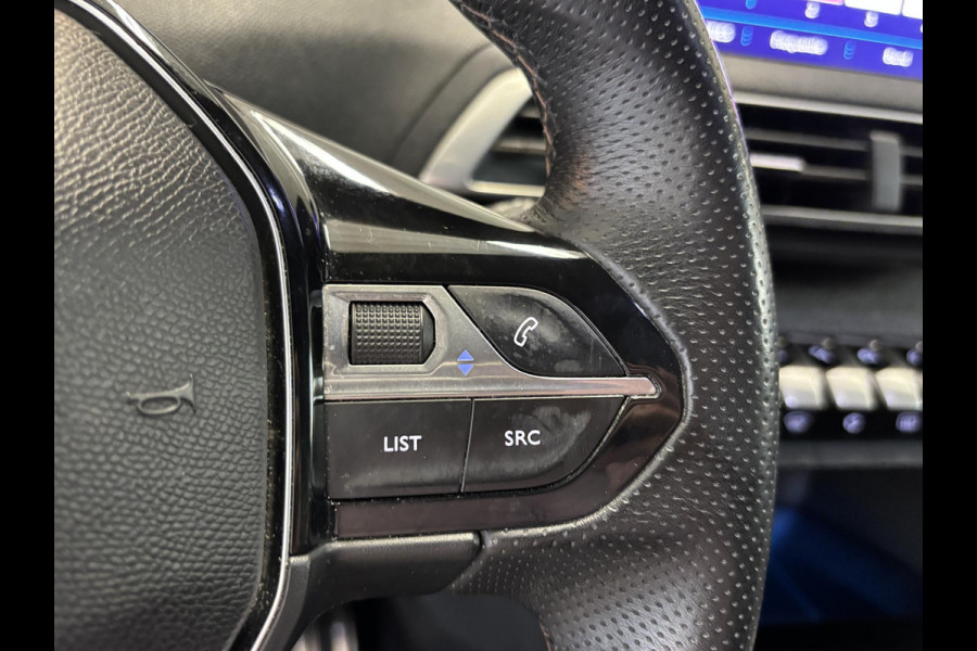 Peugeot 3008 1.2 PureTech GT Line Navigatie | Elektrische achterklep | Achteruitrijcamera | Dodehoekdetectie | NIEUWE DISTRIBUTIE