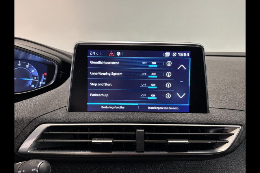 Peugeot 3008 1.2 PureTech GT Line Navigatie | Elektrische achterklep | Achteruitrijcamera | Dodehoekdetectie | NIEUWE DISTRIBUTIE