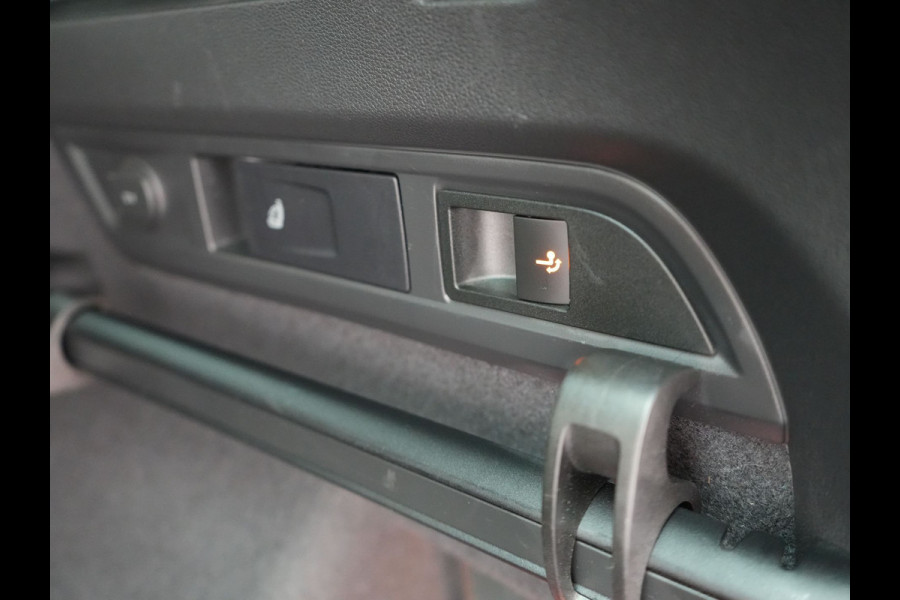 Škoda Kodiaq 1.5 TSI Ambition 150 pk DSG | Trekhaak af Fabriek | Carplay | Stoelverwarming | Spraakbediening | Navigatiesysteem full map |  Dab |