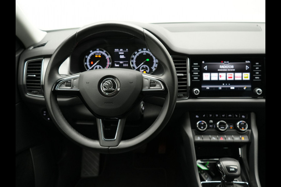Škoda Kodiaq 1.5 TSI Ambition 150 pk DSG | Trekhaak af Fabriek | Carplay | Stoelverwarming | Spraakbediening | Navigatiesysteem full map |  Dab |