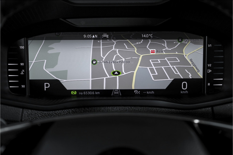 Škoda Karoq 1.5 TSI ACT 150 PK Business Edition Plus - Automaat | Dig.Cockpit | Adapt.Cruise | Stoel-+Stuurverw. | PDC | Camera | NAV + App.Connect | ECC | DAB | LM 17" |