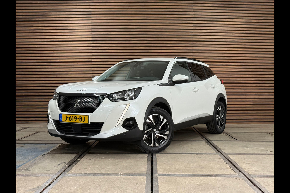 Peugeot 2008 1.2 PureTech Blue Lease Allure Automaat | Trekhaak | Carplay Peugeot 2008 1.2 PureTech Blue Lease Allure Automaat | Trekhaak | Carplay