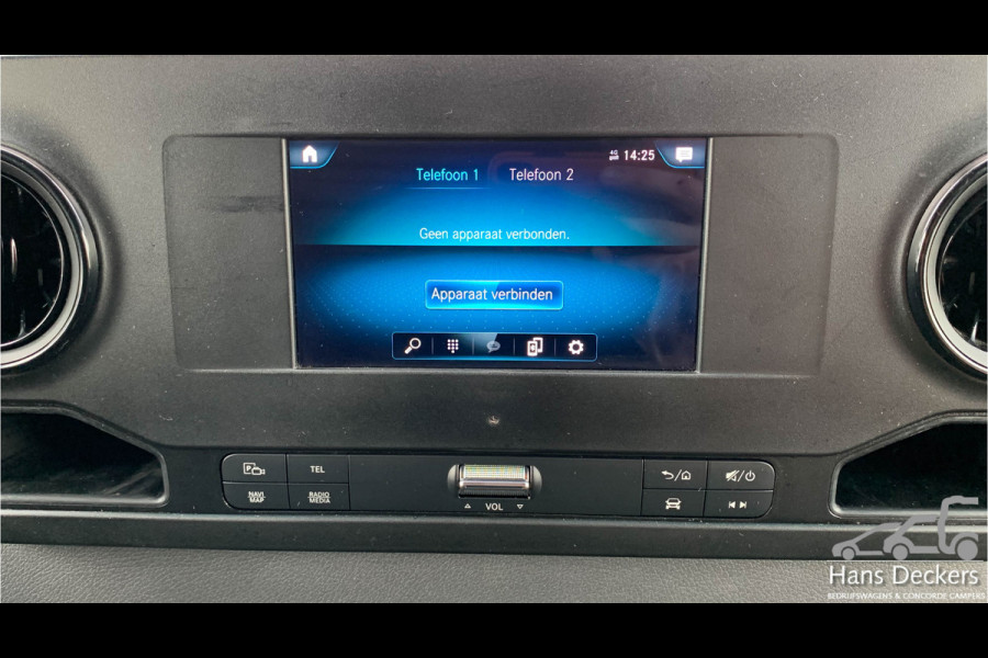 Mercedes-Benz Sprinter 317 L2H2 MBUX 170PK Airco Navigatie Trekhaak Camera Parkeersensoren BPM Vrij