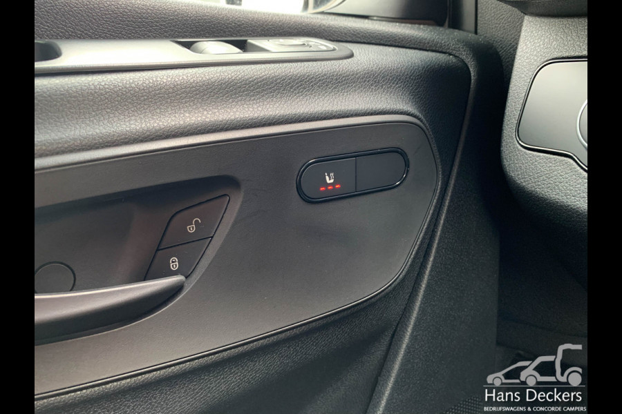 Mercedes-Benz Sprinter 317 L2H2 MBUX 170PK Airco Navigatie Trekhaak Camera Parkeersensoren BPM Vrij