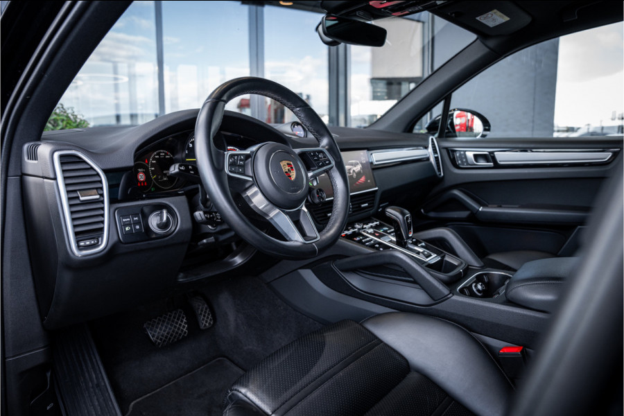 Porsche Cayenne 3.0 E-Hybrid Platinum Edition - Sport Chrono | Panorama | Luchtvering | Bose | Elek. Trekhaak