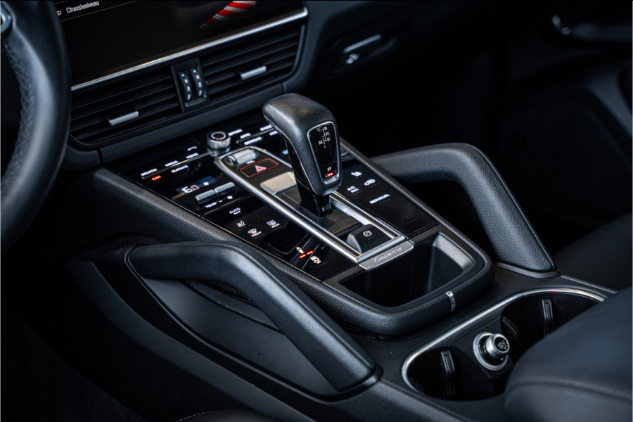 Porsche Cayenne 3.0 E-Hybrid Platinum Edition - Sport Chrono | Panorama | Luchtvering | Bose | Elek. Trekhaak