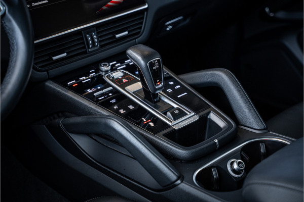 Porsche Cayenne 3.0 E-Hybrid Platinum Edition - Sport Chrono | Panorama | Luchtvering | Bose | Elek. Trekhaak