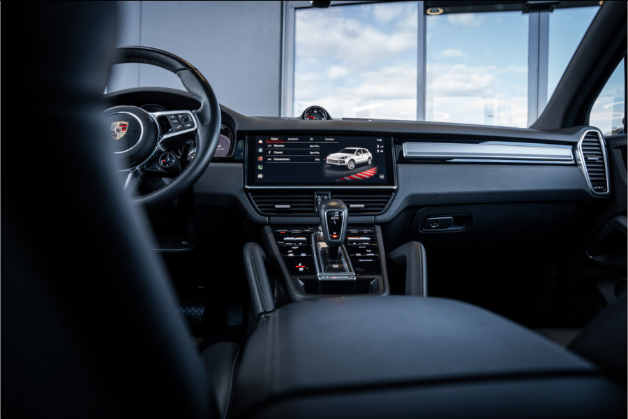 Porsche Cayenne 3.0 E-Hybrid Platinum Edition - Sport Chrono | Panorama | Luchtvering | Bose | Elek. Trekhaak