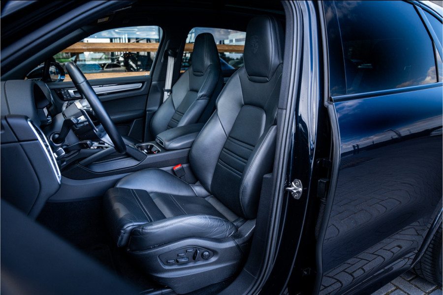Porsche Cayenne 3.0 E-Hybrid Platinum Edition - Sport Chrono | Panorama | Luchtvering | Bose | Elek. Trekhaak