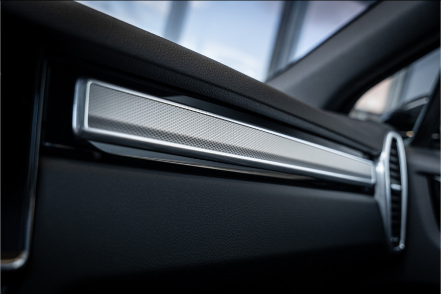 Porsche Cayenne 3.0 E-Hybrid Platinum Edition - Sport Chrono | Panorama | Luchtvering | Bose | Elek. Trekhaak