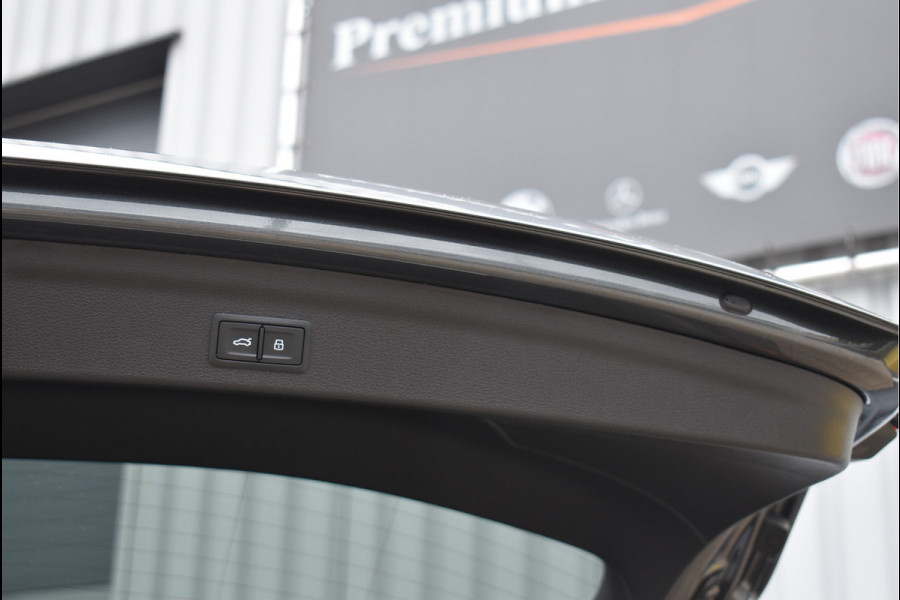 Audi Q3 35 TFSI S-Line Black Ed Navi 360 Camera Sfeer Keyless ACC 19 Inch