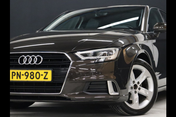Audi A3 Limousine 1.5 TFSI CoD Sport Lease Edition [TREKHAAK INKLAPBAAR, PARKEERSENSOR ACHTER, NAVIGATIE, CRUISE CONTROL, AIRCO, NIEUWSTAAT]