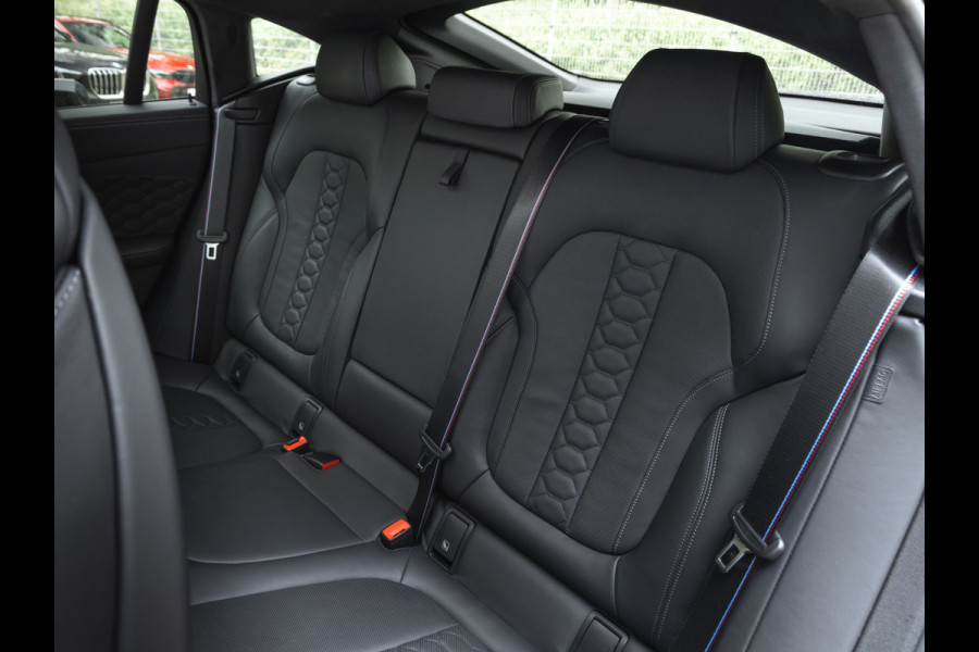 BMW X6 M Competition - Pano - Bowers & Wilkins - M-Driver's Pack - Trekhaak