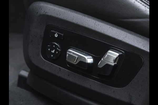 BMW X6 M Competition - Pano - Bowers & Wilkins - M-Driver's Pack - Trekhaak