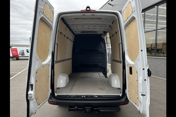 Mercedes-Benz Sprinter 316 CDI L2 H2 3500KG Trekhaak / MBUX / Camera / Navigatie / Parkeersensoren / Airco / 270 Graden achterdeuren