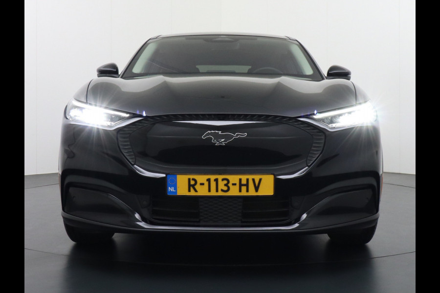 Ford Mustang Mach-E Extended RWD 98 kWh Leer Pano-Dak Auto-Pilot-Adaptive Cruise+Lane Centring Assist en Stop&Go Apple-Android Carplay 360-gr Elektr.verst.Stoelen+geheugen+Verwarmd Bang & OlufsenDual-ECC Fully Active Park Assist Elektr.Achterklep BLISS Driver Alert One-pedal-drive Lane Change Warning en Lane Centering Assist FordKeyless Entry Grootste-Accu+Bereik  59.000 nieuw