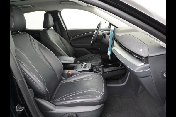 Ford Mustang Mach-E Extended RWD 98 kWh Leer Pano-Dak Auto-Pilot-Adaptive Cruise+Lane Centring Assist en Stop&Go Apple-Android Carplay 360-gr Elektr.verst.Stoelen+geheugen+Verwarmd Bang & OlufsenDual-ECC Fully Active Park Assist Elektr.Achterklep BLISS Driver Alert One-pedal-drive Lane Change Warning en Lane Centering Assist FordKeyless Entry Grootste-Accu+Bereik  59.000 nieuw