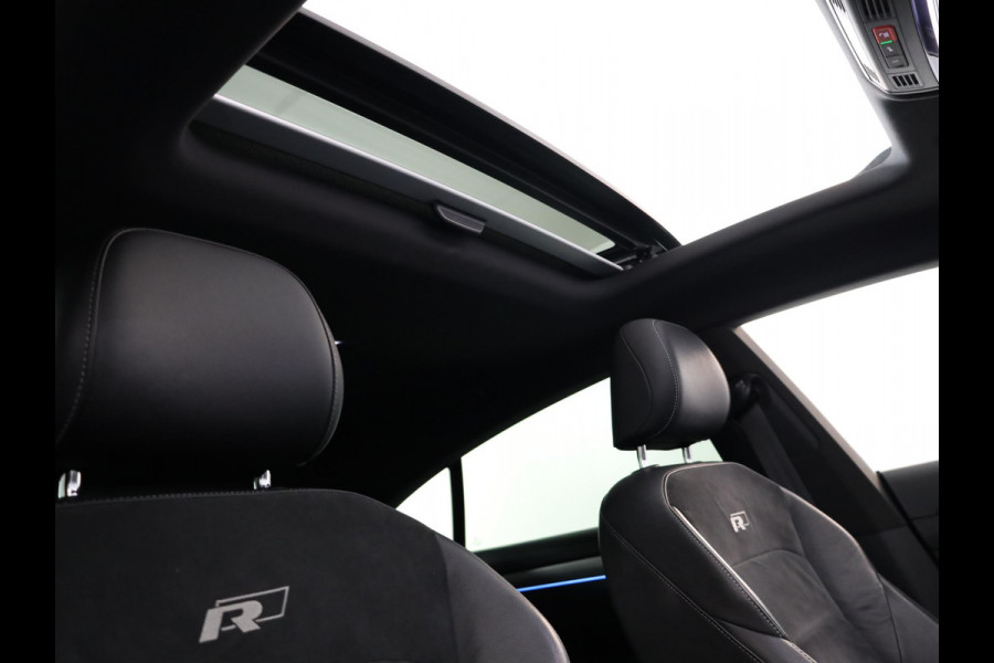 Volkswagen Arteon 1.5 TSI Business R 150pk AUT| Pano-dak| verwarmde voorruit| leer-alcantara| 19'LM-velgen