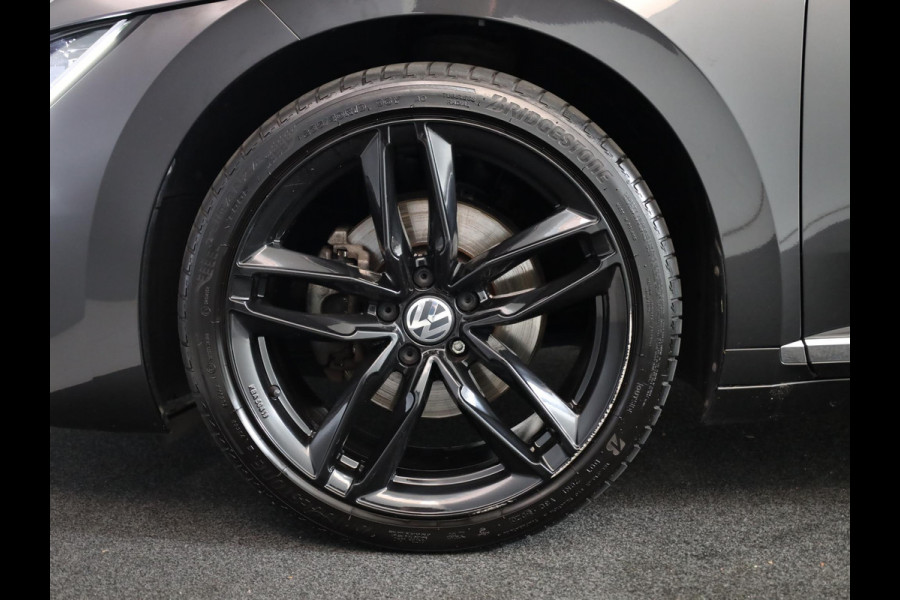 Volkswagen Arteon 1.5 TSI Business R 150pk AUT| Pano-dak| verwarmde voorruit| leer-alcantara| 19'LM-velgen