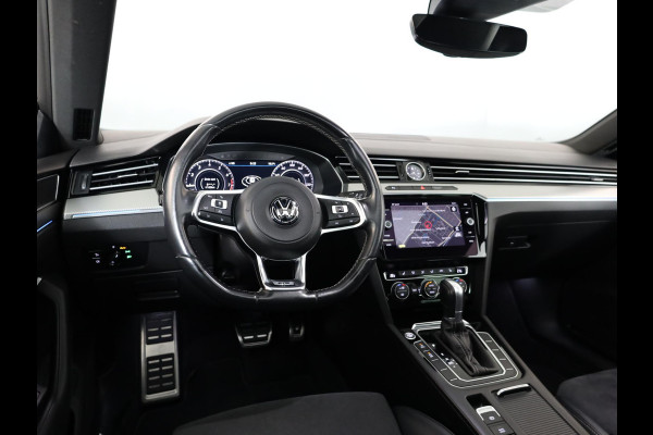 Volkswagen Arteon 1.5 TSI Business R 150pk AUT| Pano-dak| verwarmde voorruit| leer-alcantara| 19'LM-velgen