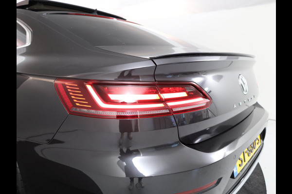 Volkswagen Arteon 1.5 TSI Business R 150pk AUT| Pano-dak| verwarmde voorruit| leer-alcantara| 19'LM-velgen