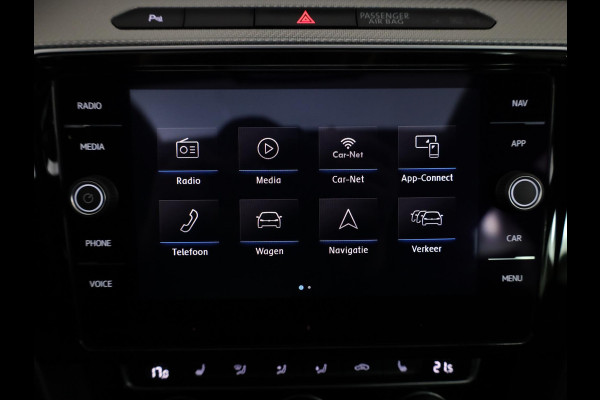 Volkswagen Arteon 1.5 TSI Business R 150pk AUT| Pano-dak| verwarmde voorruit| leer-alcantara| 19'LM-velgen