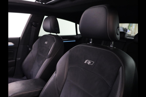Volkswagen Arteon 1.5 TSI Business R 150pk AUT| Pano-dak| verwarmde voorruit| leer-alcantara| 19'LM-velgen