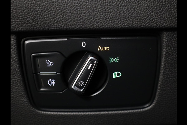 Volkswagen Arteon 1.5 TSI Business R 150pk AUT| Pano-dak| verwarmde voorruit| leer-alcantara| 19'LM-velgen