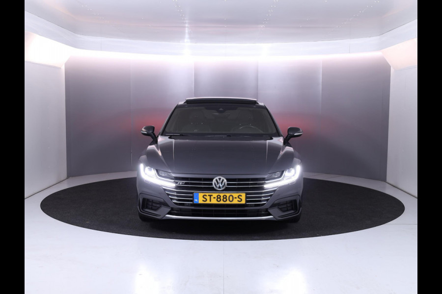 Volkswagen Arteon 1.5 TSI Business R 150pk AUT| Pano-dak| verwarmde voorruit| leer-alcantara| 19'LM-velgen