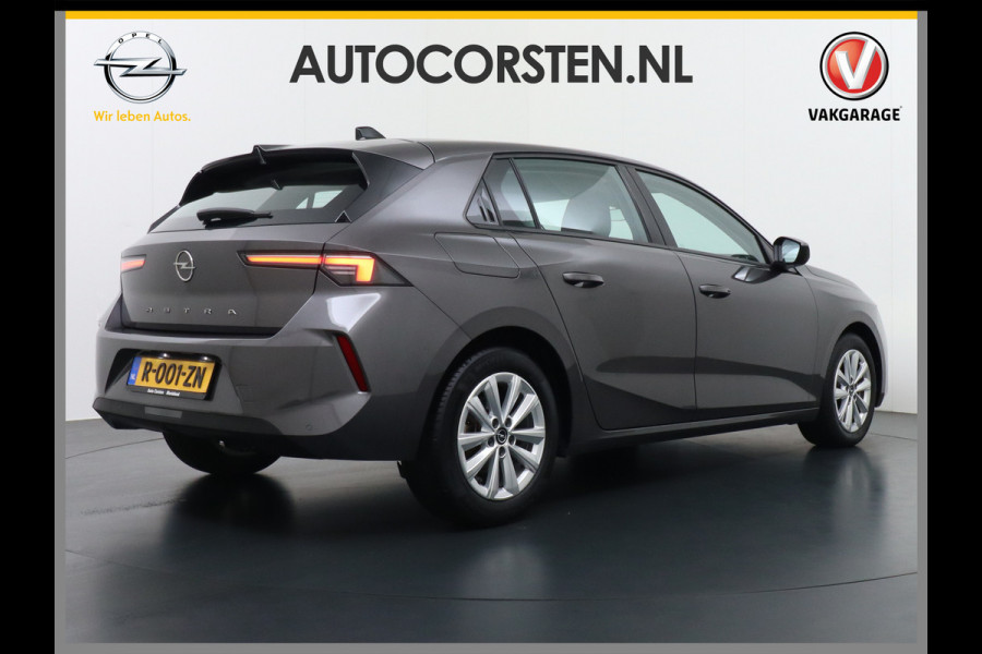 Opel Astra 1.2 T111PK Apple Carplay Navi-App Pure-Panel Virtual Cockpit PDC-v+a Keyless Ecc Led-a+v DAB+ Cruise Control Lmv Lane Assist Mistlamp Led Regensensor Hill Start Assist Rijstrooksensor met correctie Hill hold functie AEB ESPVermoeidheids herkenning Regensensor Verkeersbord detectie Mirror Screen Elektrisch verstelbare en verwarmbare buitenspiegels EURO6.4 Qi-lader Draadloos Orig.NLse auto slechts 35.600km! nieuwprijs € 33.500