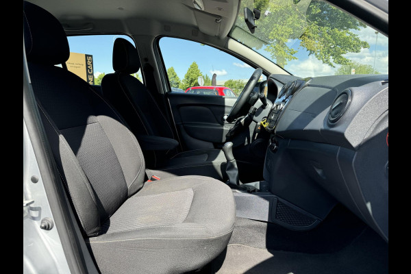 Dacia Sandero 0.9 TCe Laureate Airco,Cruise,Elektr. Ramen,LM Velgen,Trekhaak,N.A.P,Nieuwe Apk bij Aflevering