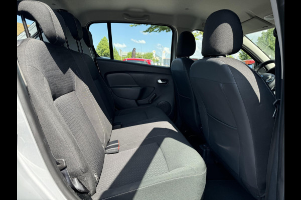 Dacia Sandero 0.9 TCe Laureate Airco,Cruise,Elektr. Ramen,LM Velgen,Trekhaak,N.A.P,Nieuwe Apk bij Aflevering