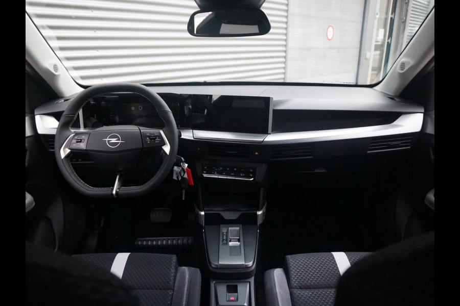 Opel Frontera Electric GS 113 Pk 44 kWh 3 fase | Climate Control | Winterpack | Navigatie EU | Privacy Glass | Carplay / AndroidAuto | Parkpilot / Camera |  Direct uit voorraad leverbaar |
