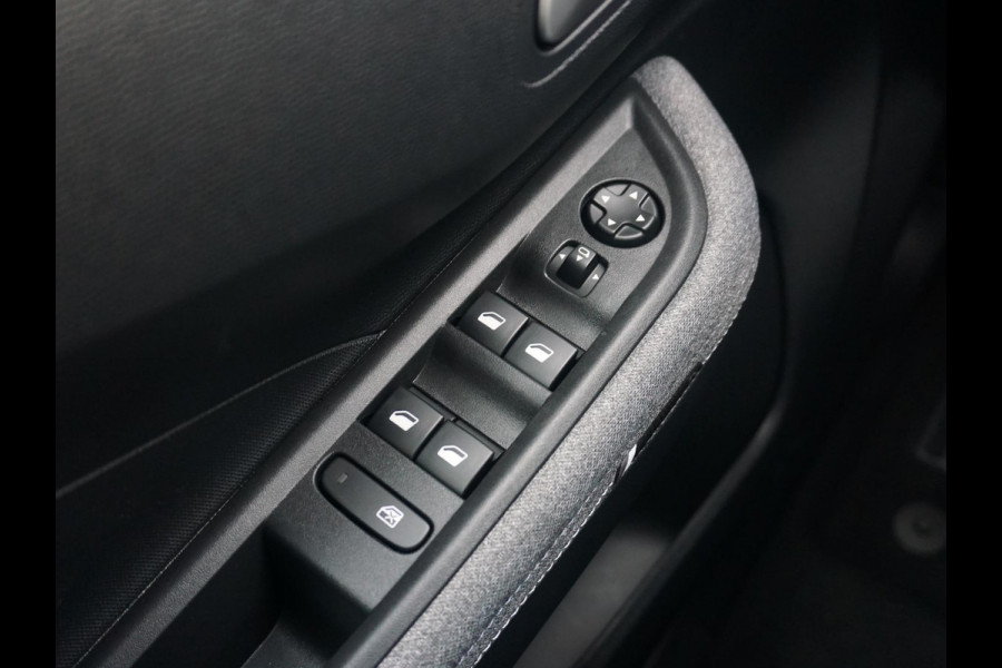 Opel Frontera Electric GS 113 Pk 44 kWh 3 fase | Climate Control | Winterpack | Navigatie EU | Privacy Glass | Carplay / AndroidAuto | Parkpilot / Camera |  Direct uit voorraad leverbaar |