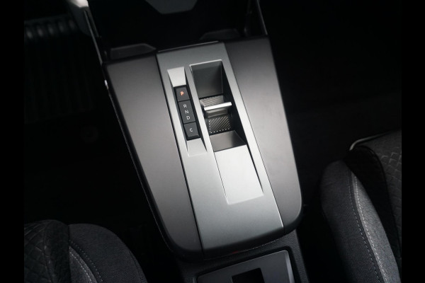 Opel Frontera Electric GS 113 Pk 44 kWh 3 fase | Climate Control | Winterpack | Navigatie EU | Privacy Glass | Carplay / AndroidAuto | Parkpilot / Camera |  Direct uit voorraad leverbaar |