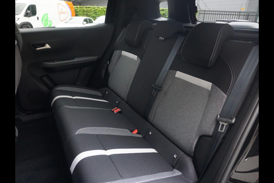 Opel Frontera Electric GS 113 Pk 44 kWh 3 fase | Climate Control | Winterpack | Navigatie EU | Privacy Glass | Carplay / AndroidAuto | Parkpilot / Camera |  Direct uit voorraad leverbaar |