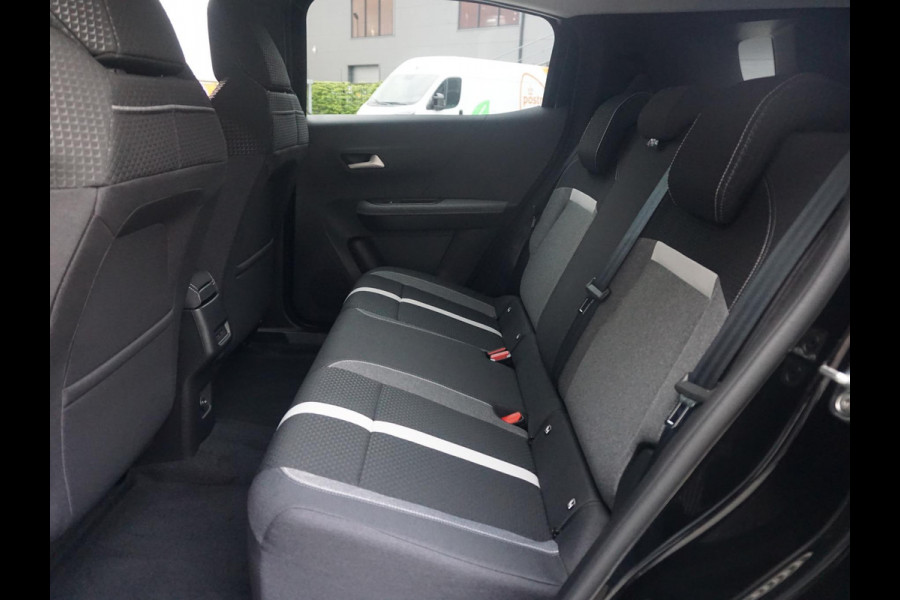 Opel Frontera Electric GS 113 Pk 44 kWh 3 fase | Climate Control | Winterpack | Navigatie EU | Privacy Glass | Carplay / AndroidAuto | Parkpilot / Camera |  Direct uit voorraad leverbaar |