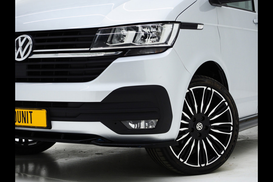 Volkswagen Transporter 2.0 TDI 150PK DC Dubbele Cabine R-Line L2H1 6-Zits | Sidebars | Splitter | Airco | Carplay | Trekhaak