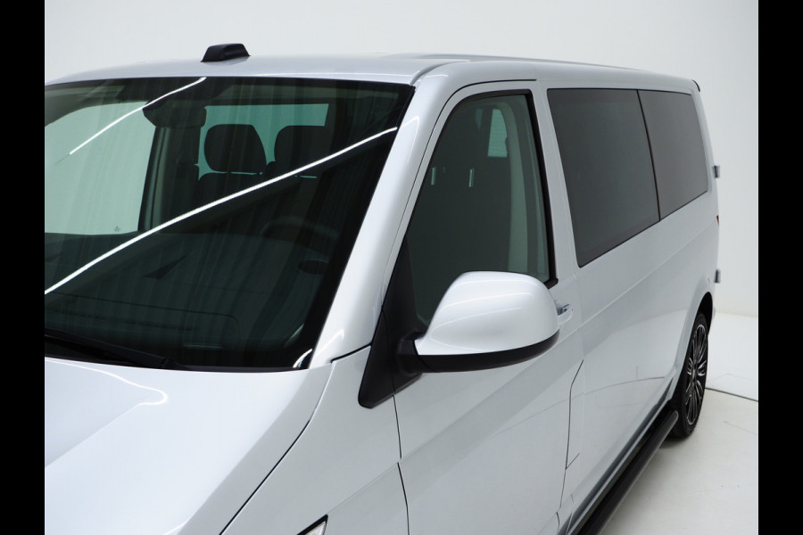 Volkswagen Transporter 2.0 TDI 150PK DC Dubbele Cabine R-Line L2H1 6-Zits | Sidebars | Splitter | Airco | Carplay | Trekhaak