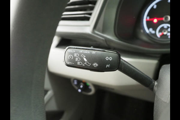 Volkswagen Transporter 2.0 TDI 150PK DC Dubbele Cabine R-Line L2H1 6-Zits | Sidebars | Splitter | Airco | Carplay | Trekhaak